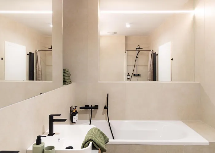 Grand - Luxury With Free Parking * Bratislava